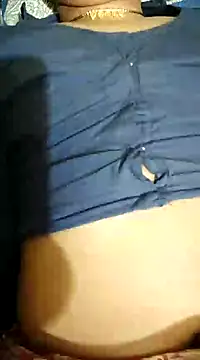 Snapshot of indiancouple09 chatting on December 4, 2024, 11:46 pm indiancouple09 online show from December 4, 2024, 11:46 pm