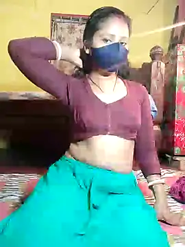 Snapshot of indiancouple09 chatting on February 4, 2025, 5:12 pm indiancouple09 online show from February 4, 2025, 5:12 pm