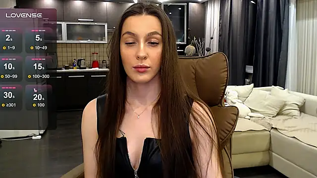 Snapshot of Doll_Jasmine_ chatting on June 6, 2026, 10:14 pm Doll Jasmine online show from June 6, 2026, 10:14 pm