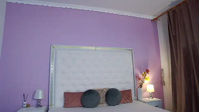 Snapshot of Lenna_Paul chatting on January 17, 2026, 5:12 am Lenna Paul online show from January 17, 2026, 5:12 am