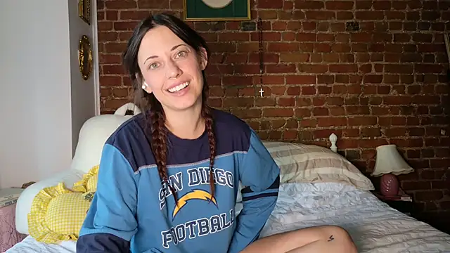 Snapshot of MaeDaybaby chatting on September 21, 2025, 11:34 am MaeDaybaby online show from September 21, 2025, 11:34 am