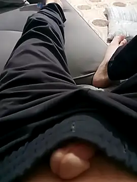 Snapshot of 510915asi chatting on October 15, 2025, 8:42 pm 510915asi online show from October 15, 2025, 8:42 pm