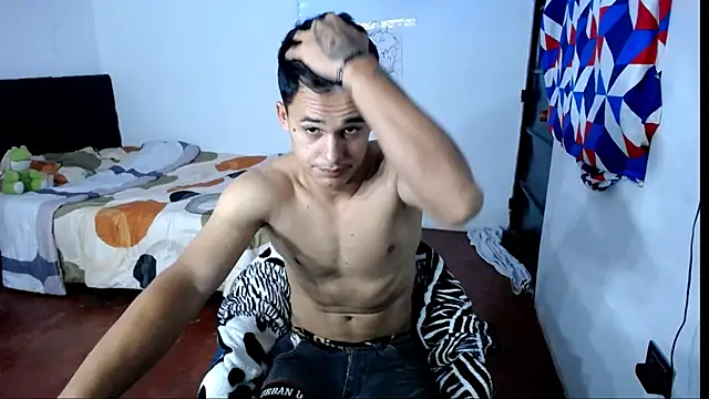 Snapshot of freddy_romas chatting on February 19, 2026, 1:51 pm freddy romas online show from February 19, 2026, 1:51 pm