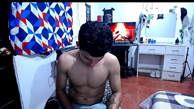 Snapshot of freddy_romas chatting on March 10, 2026, 1:54 am freddy romas online show from March 10, 2026, 1:54 am