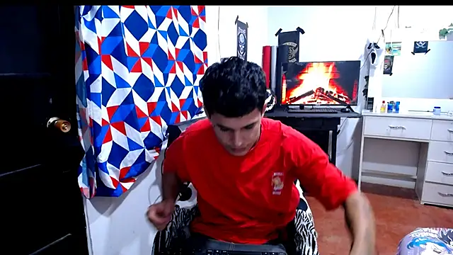 Snapshot of freddy_romas chatting on March 11, 2026, 1:11 am freddy romas online show from March 11, 2026, 1:11 am