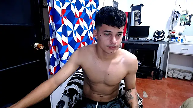 Snapshot of freddy_romas chatting on March 22, 2026, 4:21 pm freddy romas online show from March 22, 2026, 4:21 pm