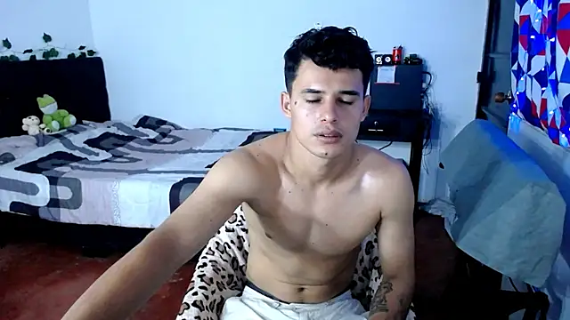 Snapshot of freddy_romas chatting on April 8, 2026, 3:56 pm freddy romas online show from April 8, 2026, 3:56 pm