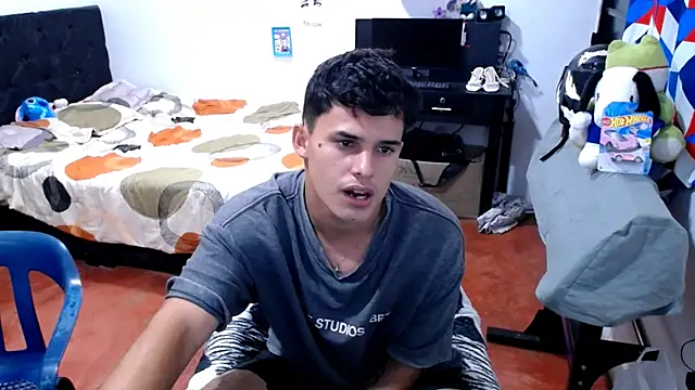 Snapshot of freddy_romas chatting on May 29, 2026, 4:43 am freddy romas online show from May 29, 2026, 4:43 am