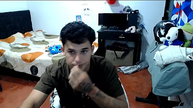 Snapshot of freddy_romas chatting on May 30, 2026, 8:17 pm freddy romas online show from May 30, 2026, 8:17 pm