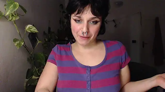 kinkyspirali online show from December 5, 2025, 12:41 am