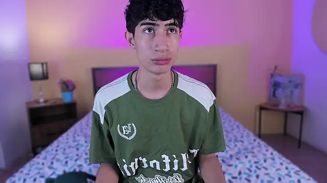 Snapshot of novaybrian chatting on December 23, 2024, 11:25 am novaybrian online show from December 23, 2024, 11:25 am