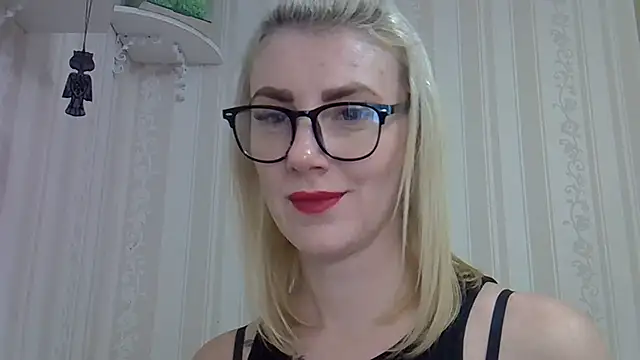 Snapshot of Pabonya91 chatting on January 12, 2025, 10:45 am Pabonya91 online show from January 12, 2025, 10:45 am