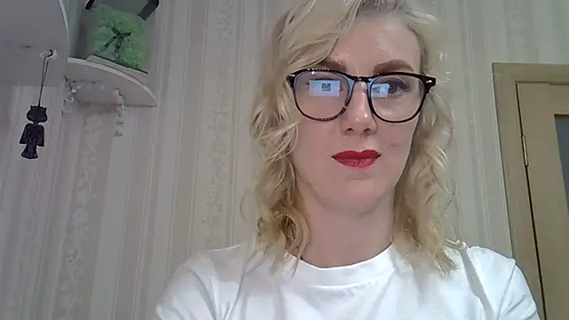 Snapshot of Pabonya91 chatting on January 16, 2025, 3:35 pm Pabonya91 online show from January 16, 2025, 3:35 pm