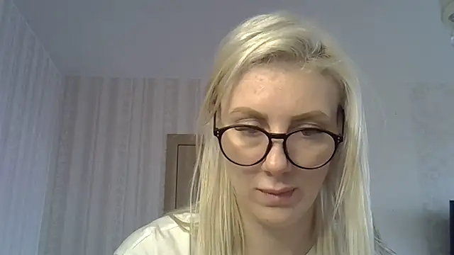 Snapshot of Pabonya91 chatting on March 5, 2025, 9:05 am Pabonya91 online show from March 5, 2025, 9:05 am