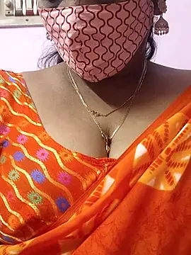 mallu-sumi online show from October 2, 2025, 5:20 pm