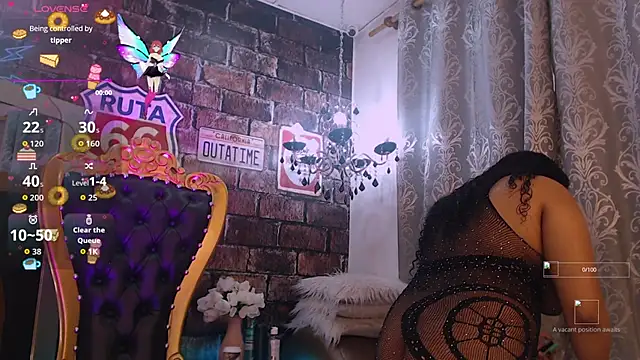 JadeSoleile online show from November 6, 2025, 11:55 am