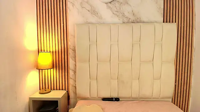 Snapshot of Emily_Trujillo chatting on January 10, 2026, 7:04 pm Emily Trujillo online show from January 10, 2026, 7:04 pm