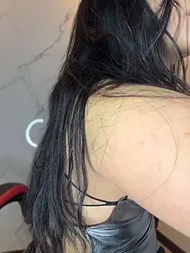 Snapshot of Emily_Trujillo chatting on April 27, 2026, 6:17 pm Emily Trujillo online show from April 27, 2026, 6:17 pm
