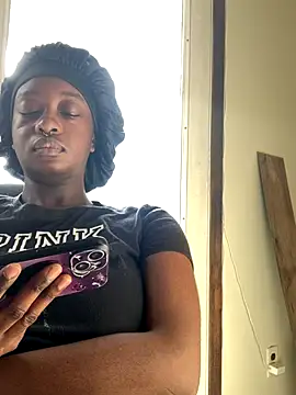 Snapshot of spicysugar74 chatting on November 22, 2025, 6:29 pm spicysugar74 online show from November 22, 2025, 6:29 pm