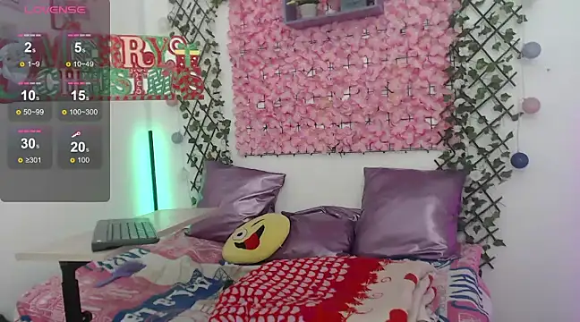 MEGANNIXX online show from December 14, 2024, 1:28 am