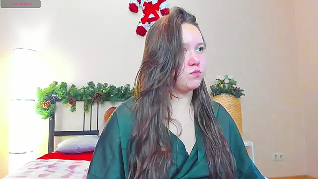 Snapshot of Mira_Karter chatting on January 19, 2025, 7:25 am Mira Karter online show from January 19, 2025, 7:25 am