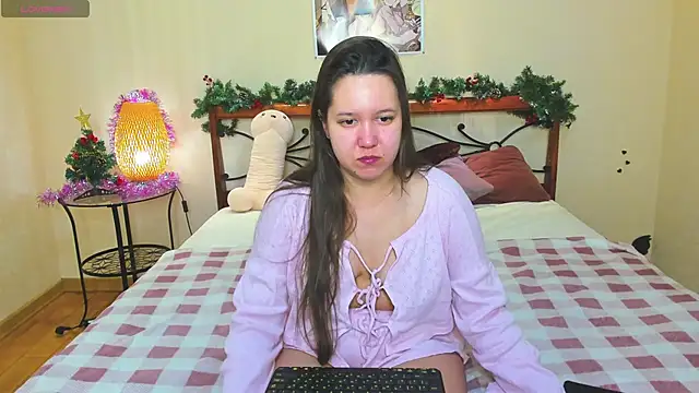 Snapshot of Mira_Karter chatting on January 22, 2025, 1:42 am Mira Karter online show from January 22, 2025, 1:42 am