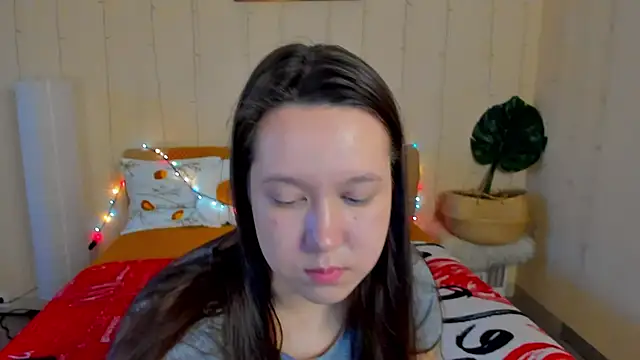 Mira Karter online show from April 29, 2026, 3:21 am