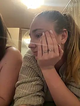 Snapshot of Joannakiss chatting on February 26, 2025, 6:32 pm Joannakiss online show from February 26, 2025, 6:32 pm