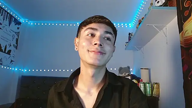 Snapshot of Im_juanda chatting on December 4, 2024, 7:01 pm Im juanda online show from December 4, 2024, 7:01 pm