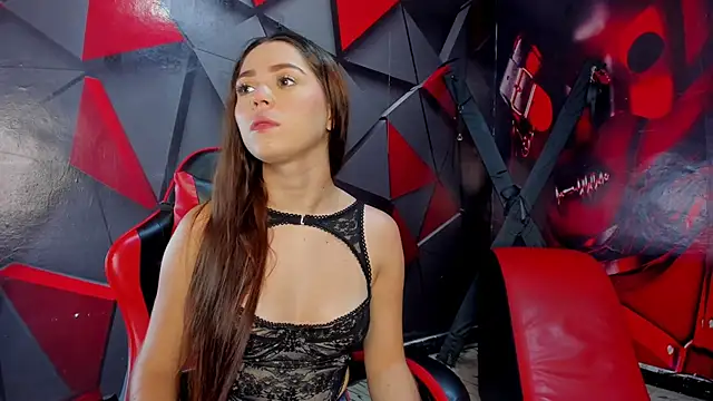 Hana and Zeta online show from November 13, 2025, 12:15 pm