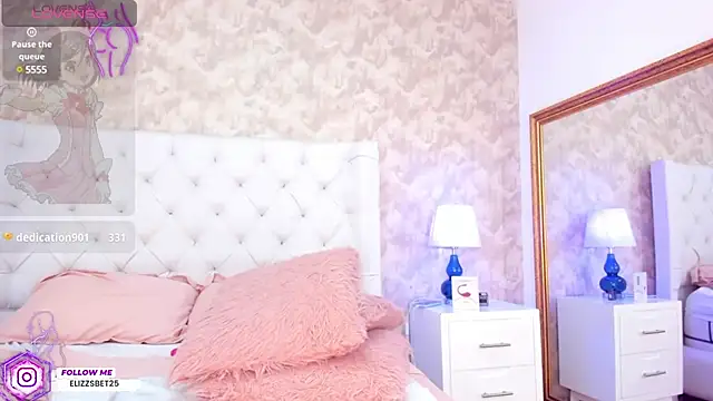 Snapshot of Eliza_Thaylor__ chatting on January 17, 2025, 6:54 pm Eliza Thaylor online show from January 17, 2025, 6:54 pm