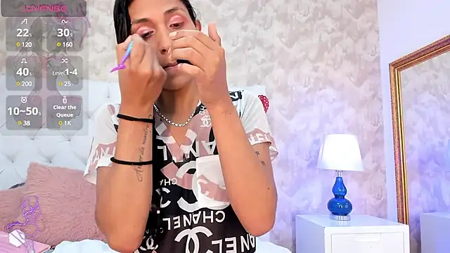 Snapshot of Eliza_Thaylor__ chatting on March 3, 2025, 2:15 pm Eliza Thaylor online show from March 3, 2025, 2:15 pm