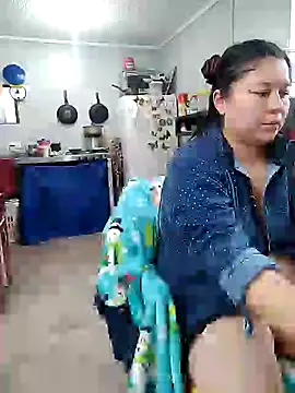 ZuriandAlex online show from January 25, 2025, 11:44 am