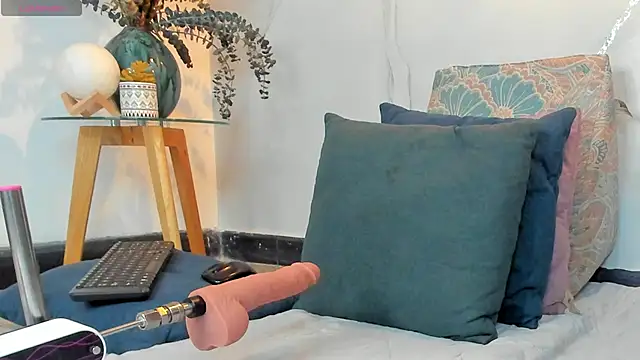 angelswets online show from March 1, 2025, 2:23 pm