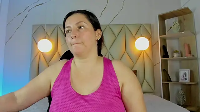 Snapshot of angelswets chatting on January 17, 2026, 1:49 pm angelswets online show from January 17, 2026, 1:49 pm