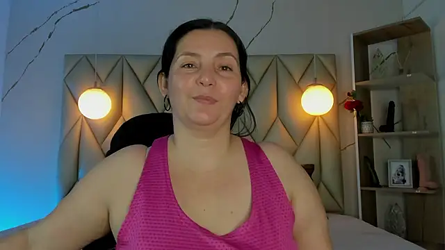 Snapshot of angelswets chatting on February 8, 2026, 1:03 pm angelswets online show from February 8, 2026, 1:03 pm