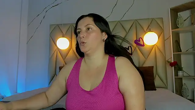 Snapshot of angelswets chatting on February 26, 2026, 2:16 pm angelswets online show from February 26, 2026, 2:16 pm