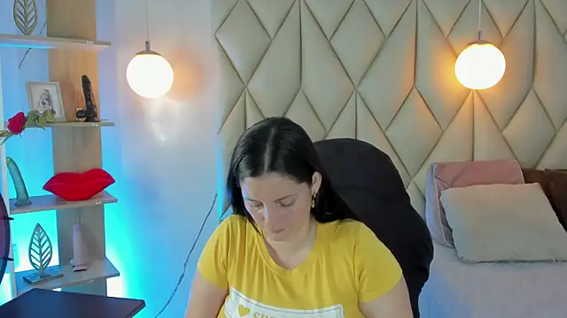 angelswets online show from April 6, 2026, 2:07 pm