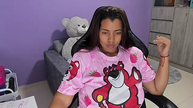 Snapshot of boomsar01 chatting on February 19, 2026, 2:29 am boomsar01 online show from February 19, 2026, 2:29 am