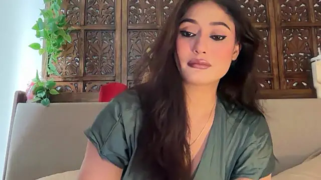 Snapshot of GoddessAnna chatting on May 5, 2026, 12:46 pm GoddessAnna online show from May 5, 2026, 12:46 pm