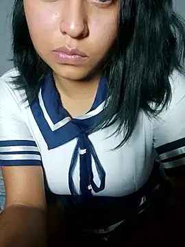 azulzulix online show from January 13, 2026, 1:33 am