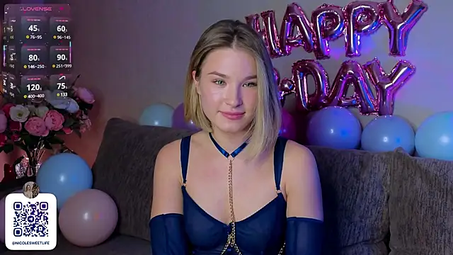 Snapshot of Starlit_Eternity chatting on February 20, 2025, 5:18 pm Starlit Eternity online show from February 20, 2025, 5:18 pm