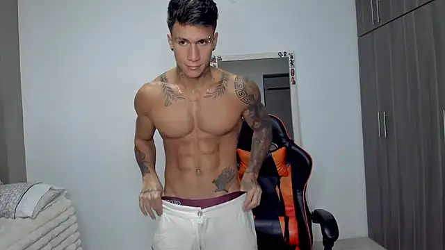 Snapshot of pettergrey1 chatting on February 16, 2026, 12:12 pm pettergrey1 online show from February 16, 2026, 12:12 pm