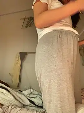 Liliya-77 online show from November 4, 2025, 4:06 pm