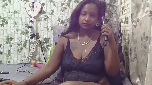 indiantina01 online show from February 15, 2025, 8:22 pm