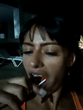 Snapshot of ZairaSofia1 chatting on December 17, 2024, 2:12 am ZairaSofia1 online show from December 17, 2024, 2:12 am