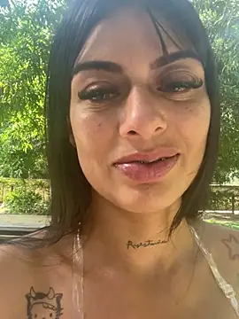 Snapshot of ZairaSofia1 chatting on January 28, 2025, 7:42 pm ZairaSofia1 online show from January 28, 2025, 7:42 pm