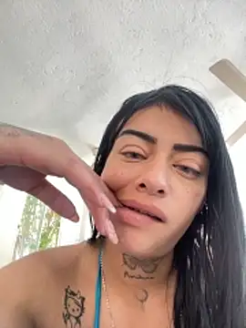 Snapshot of ZairaSofia1 chatting on December 4, 2025, 3:10 pm ZairaSofia1 online show from December 4, 2025, 3:10 pm