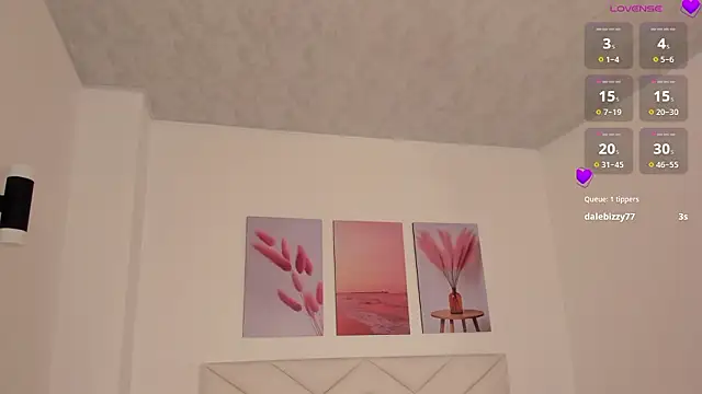 zoe rivers online show from March 14, 2026, 6:13 pm