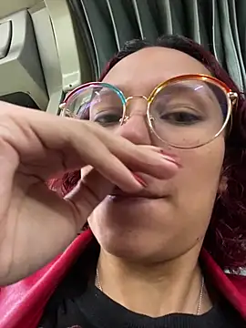 Snapshot of lilith-deveraux chatting on March 4, 2025, 12:12 pm lilith-deveraux online show from March 4, 2025, 12:12 pm